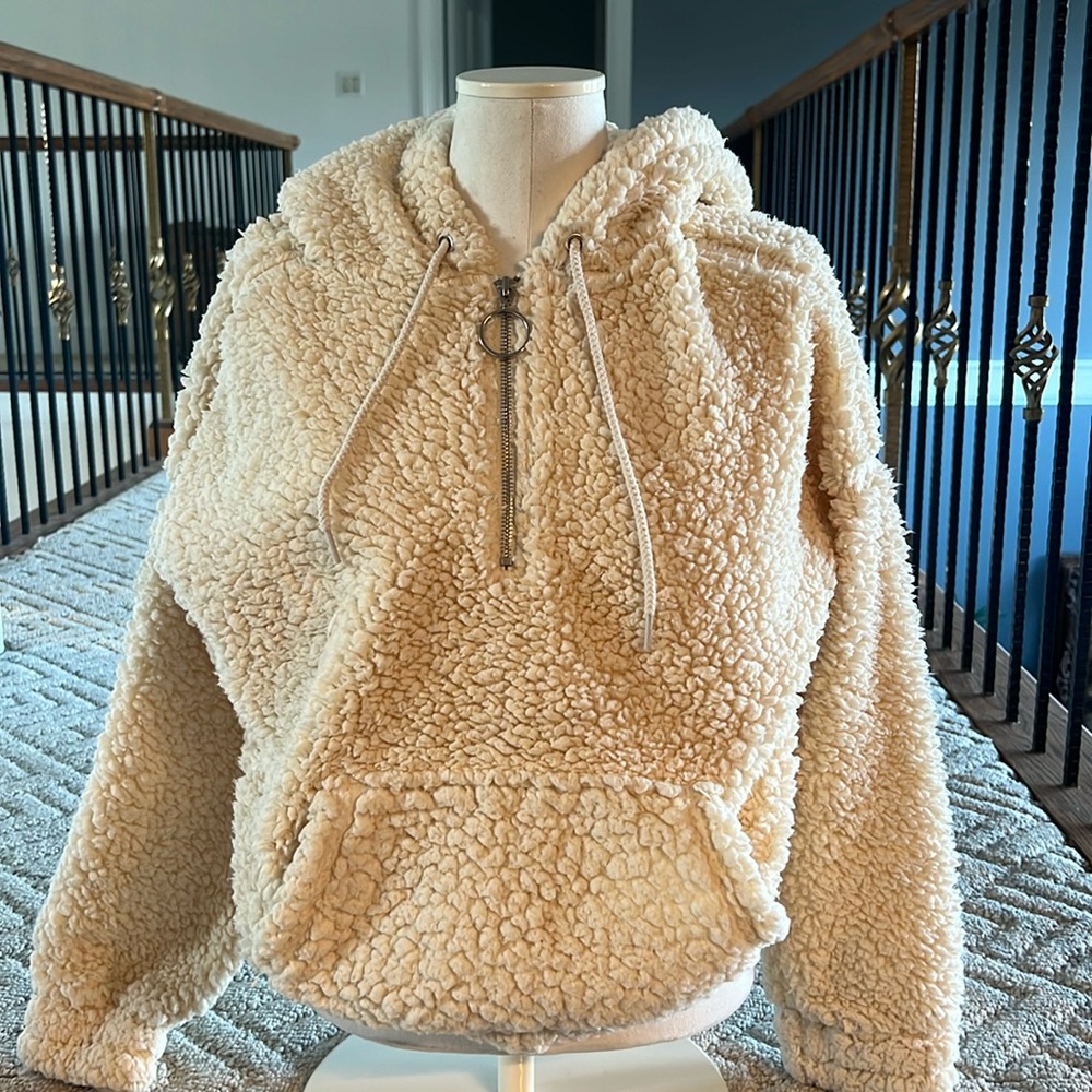 PRE-LOVED REFLEX ULTER SOFT FLEECE jacket Junior size S creamy color